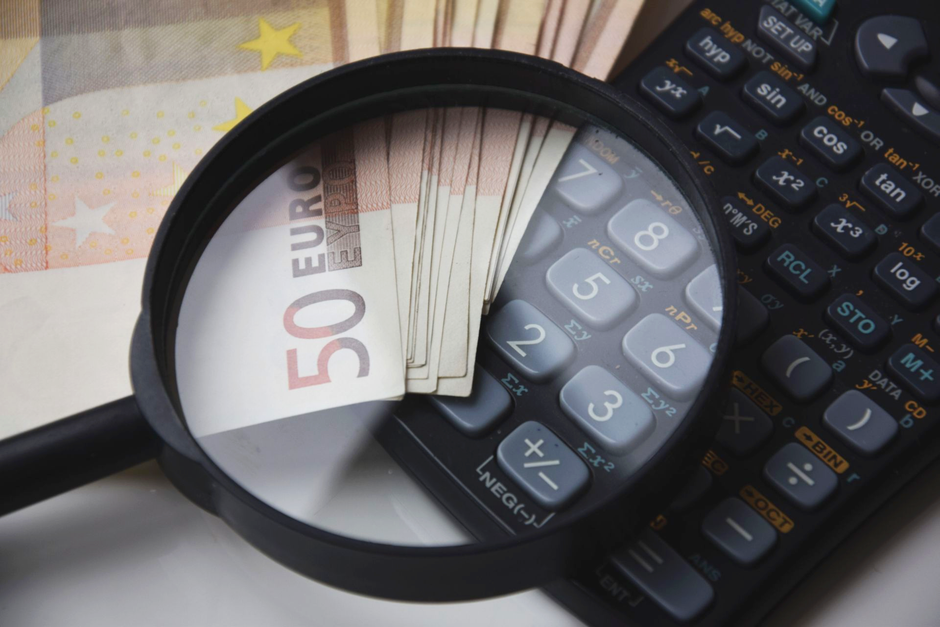 Safe Withdrawal Rate: How to Calculate It for FIRE